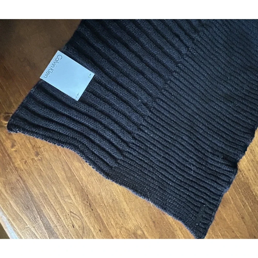 Calvin Klein NWT Wool Blend Black Scarf Classic 12 in x 62 in